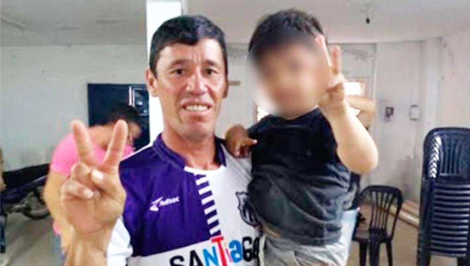 Secuestran la posible arma homicida con la que perforaron el corazoacuten del futbolista Chaacutevez