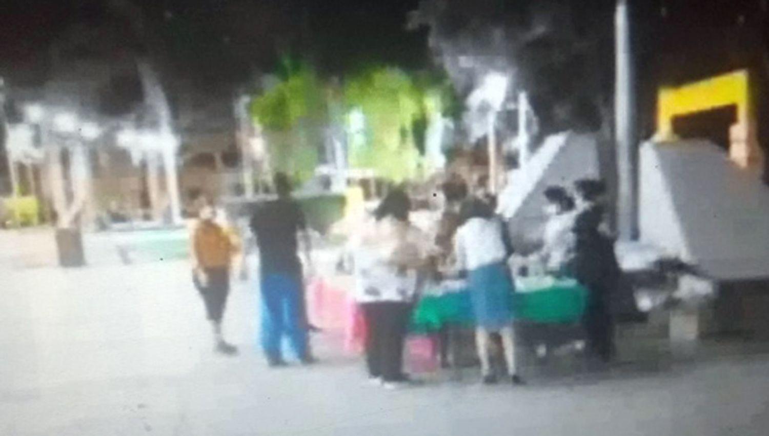 ldquoCorazones Solidarios Bandentildeosrdquo entregoacute viandas en el cierre de antildeo