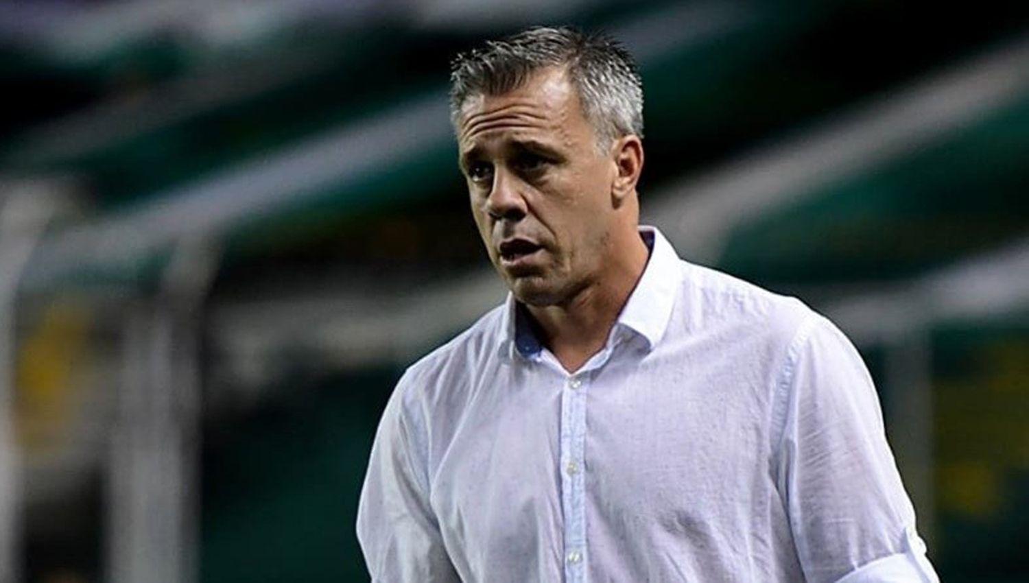 Pusineri dejoacute de ser el entrenador de Independiente