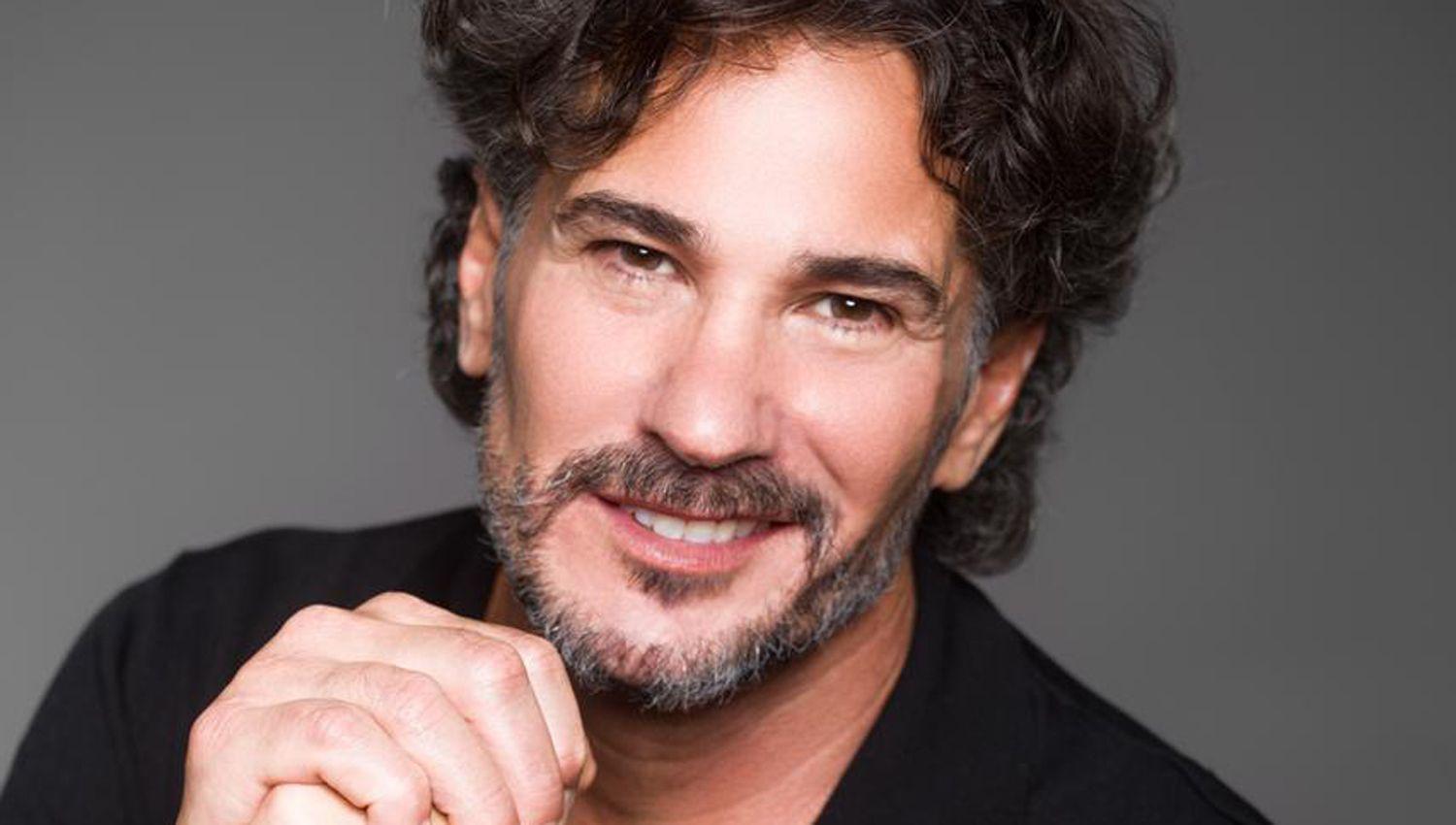 VIDEO  El actor cubano-mejicano Pedro Sicard confirmoacute a EL LIBERAL que grabaraacute en la Argentina la serie ldquoCielo granderdquo