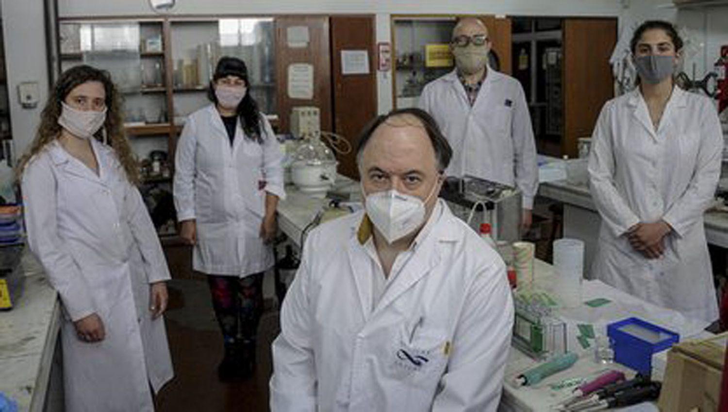 La Anmat aproboacute el test argentino para deteccioacuten raacutepida de coronavirus