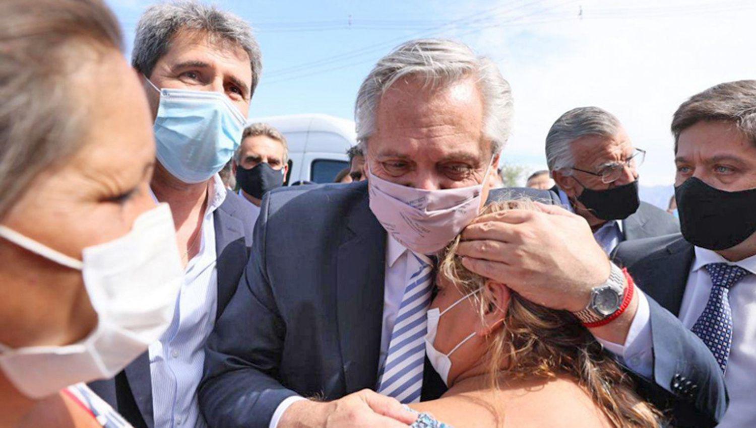 Fernndez se comprometió a trabajar rpidamente para sacar del martirio a los damnificados