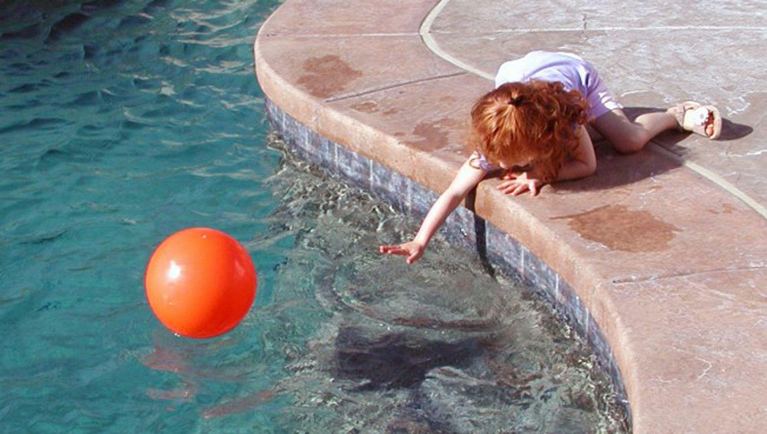 Es importante la vigilancia constante de los adultos para evitar accidentes