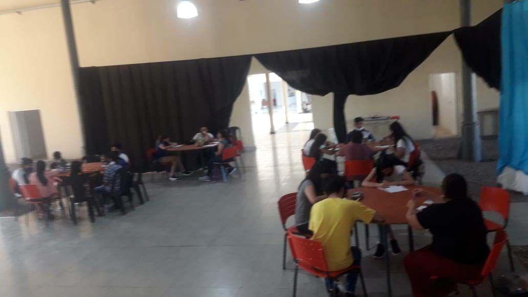 Con un estricto protocolo sanitario en  Antildeatuya arrancaron los talleres presenciales