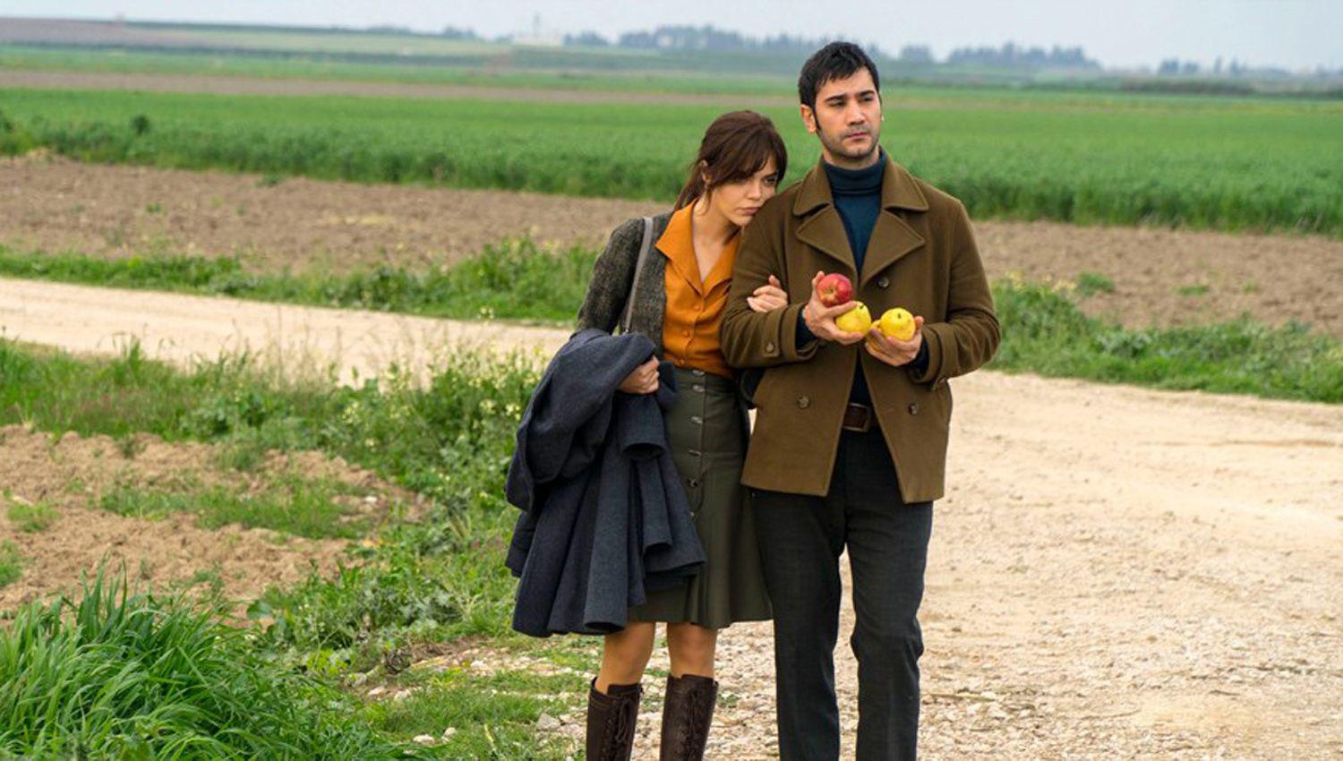 El amor el mal y la pasioacuten en la novela turca ldquoZuumlleyhardquo