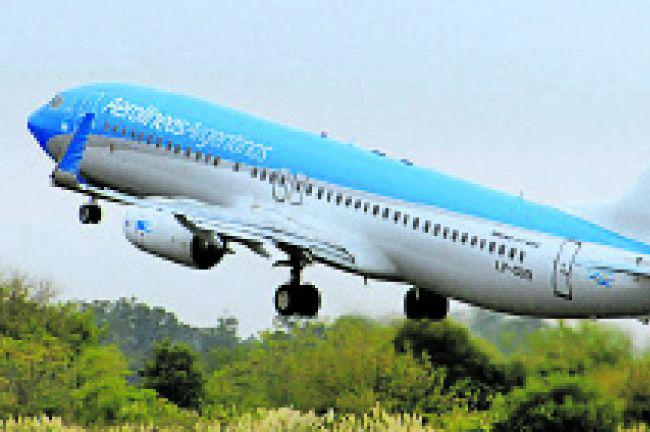 Informan horarios de vuelos entre Ezeiza y Santiago