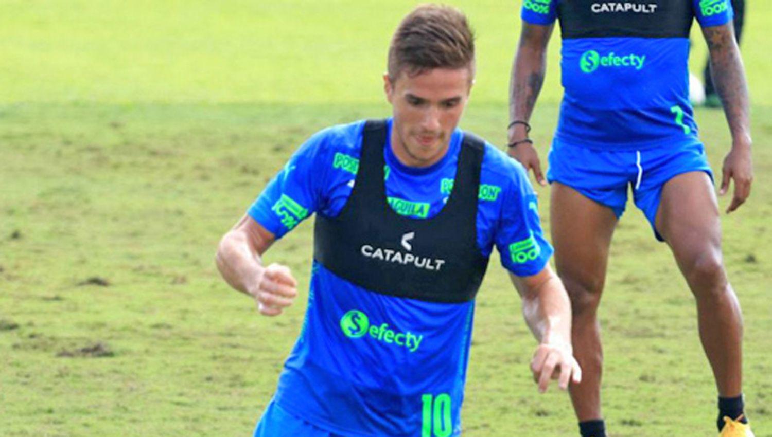 Un enganche argentino que juega en Deportivo Cali de Colombia estaacute en la mira del ldquoMillonariordquo para reforzar el plantel