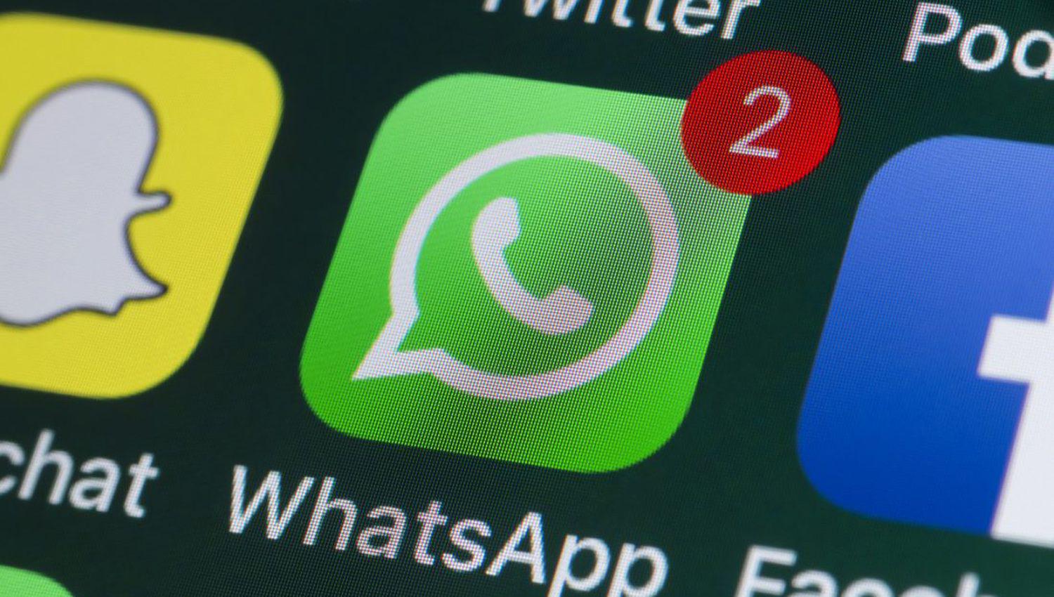 Circula falso mensaje que hace creer que es posible evitar los cambios en las poliacuteticas de WhatsApp