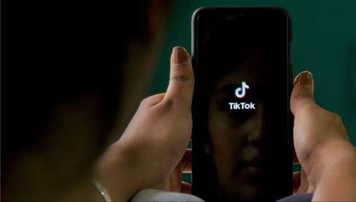 Descubren grave falla en TikTok que expuso los teleacutefonos de los usuarios