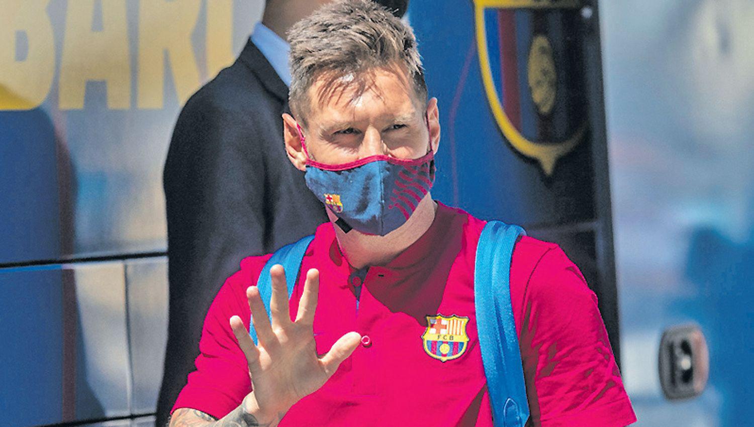 Revelan que el contrato  de Messi arruina al Barccedila