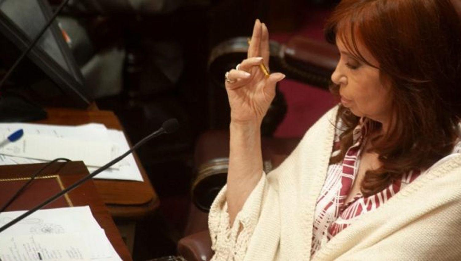 La Anses apeloacute el fallo que habilitoacute a Cristina Kirchner a cobrar dos pensiones vitalicias