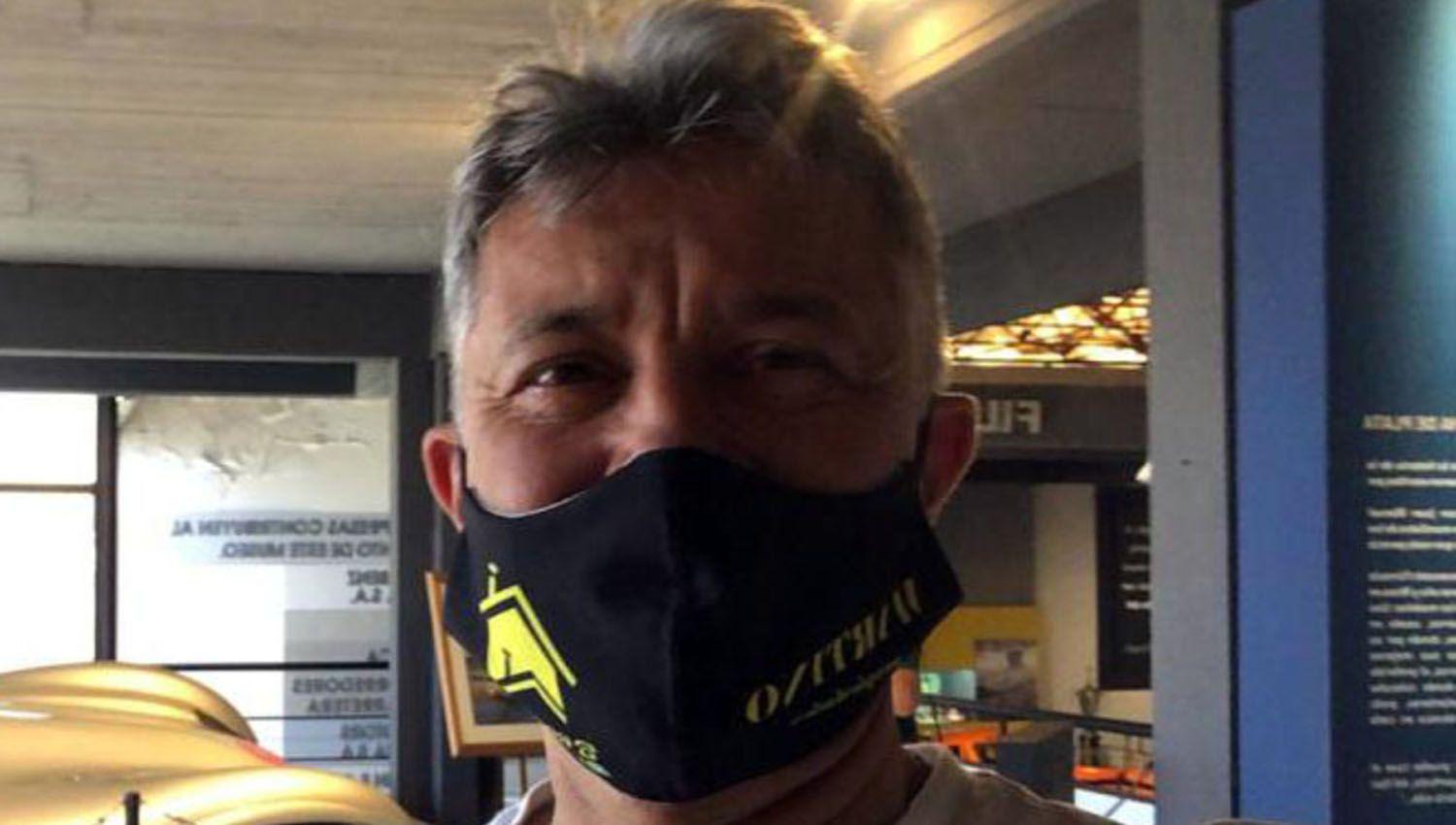 Hallan asesinado al duentildeo de una inmobiliaria en el bantildeo de la vivienda que habiacutea ido a mostrar