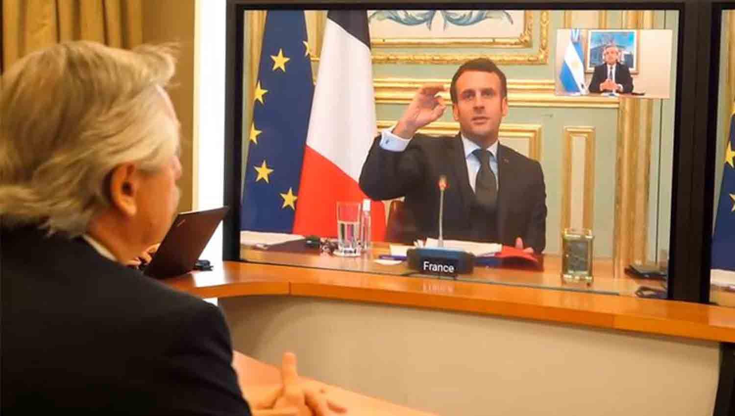 El Presidente mantuvo una teleconferencia con Emmanuel Macron