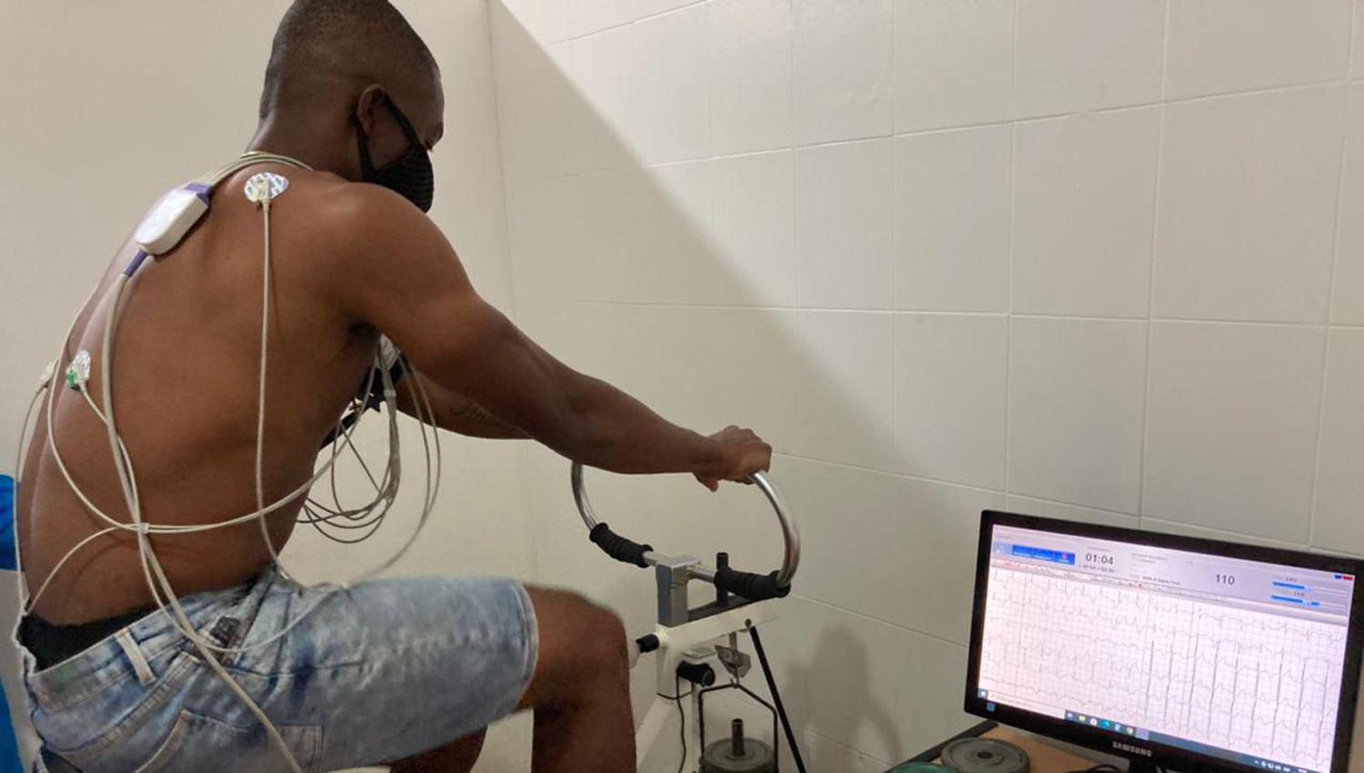 El colombiano Dixon Renteriacutea pasoacute con eacutexito la revisioacuten meacutedica