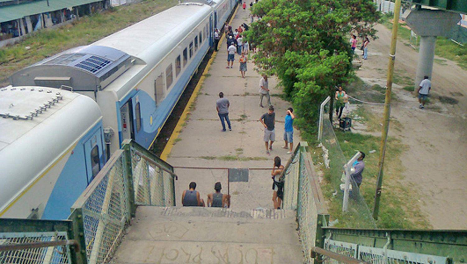 Importante demanda de pasajes en tren hacia Buenos Aires tras habilitarse la venta viacutea web