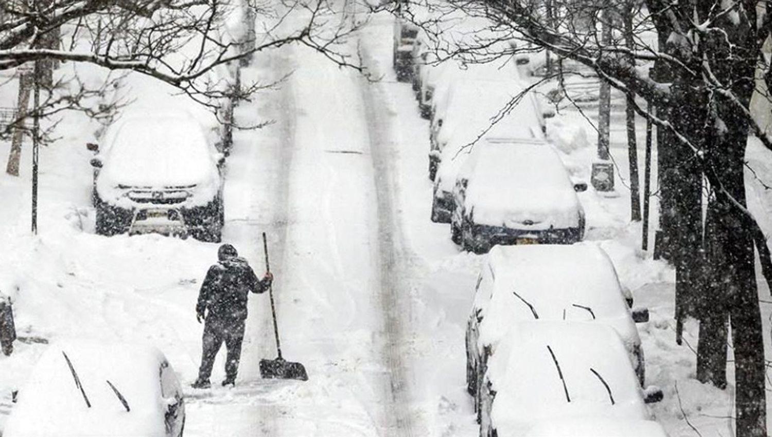 Declaran zona de desastre a Texas por tormentas de nieve