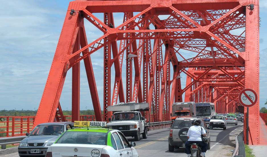 Vialidad Nacional inhabilitaraacute el Puente Carretero el martes y el mieacutercoles
