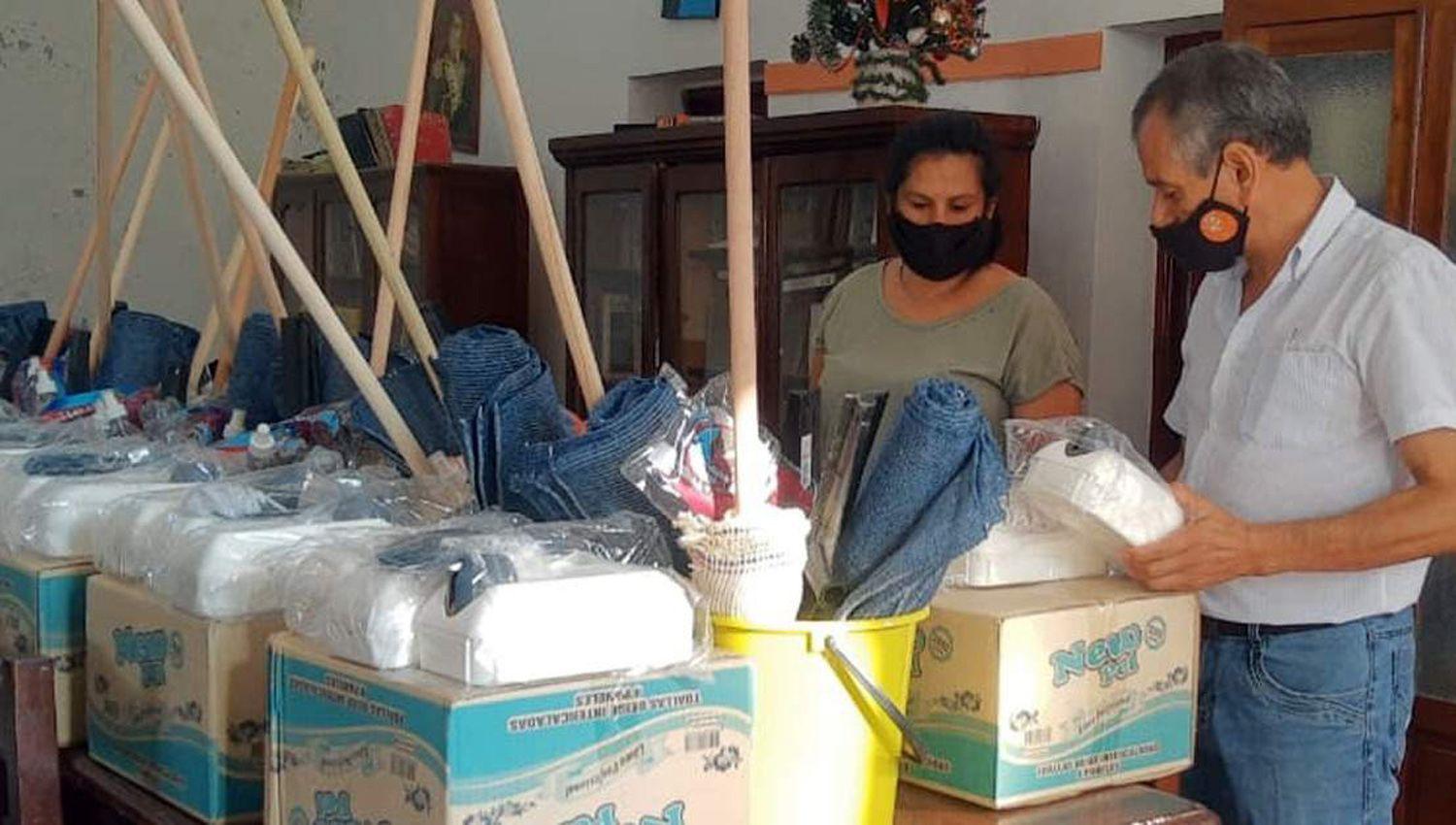 Entregaron elementos de higiene y seguridad escolar por el inicio de clases