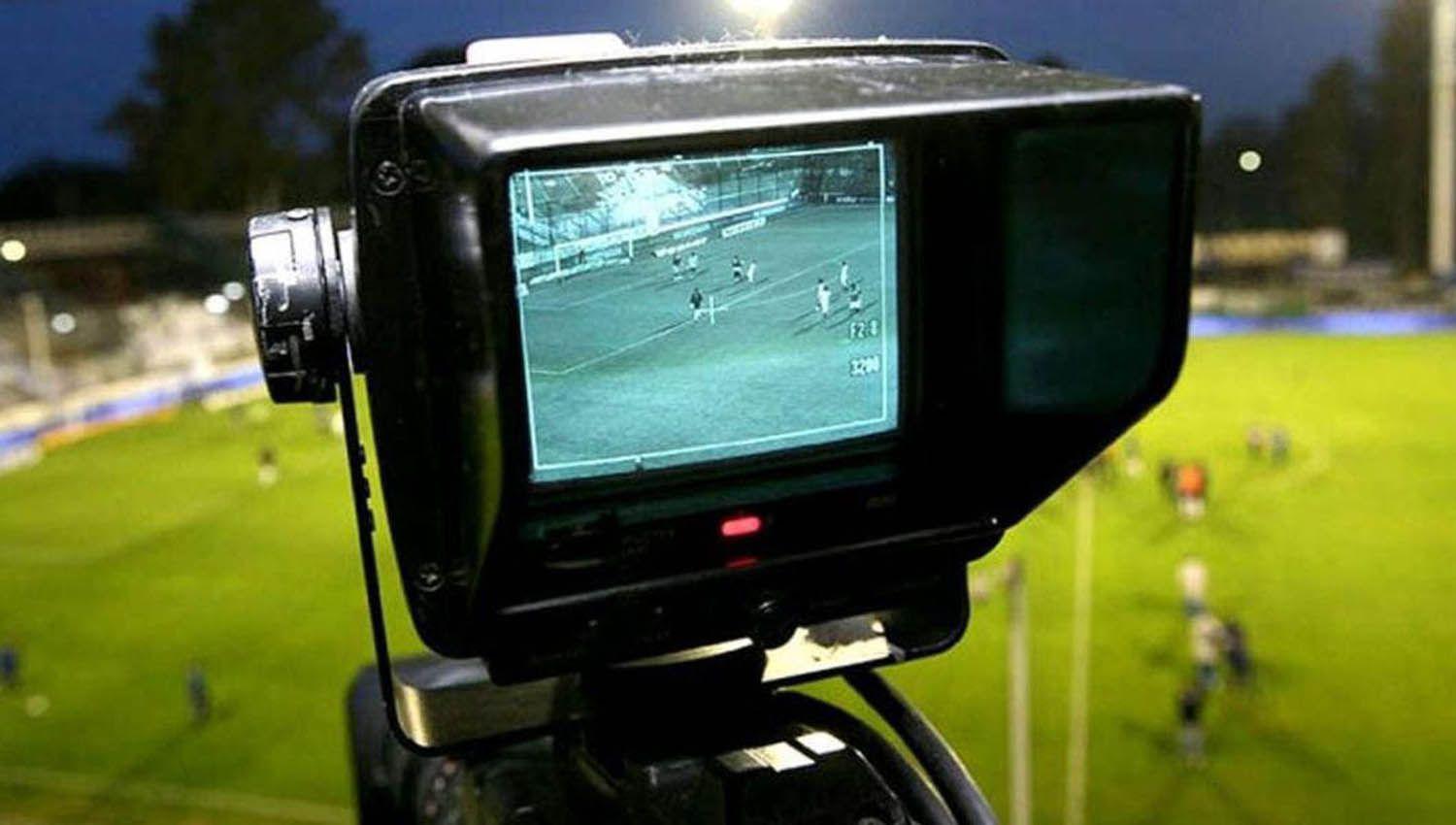 Fuacutetbol gratis- la TV Puacuteblica transmitiraacute dos partidos por fecha