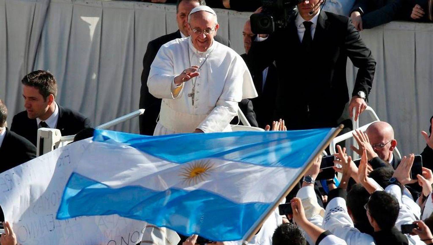 El papa Francisco afirmoacute que no extrantildea a la Argentina y que no tiene previsto regresar