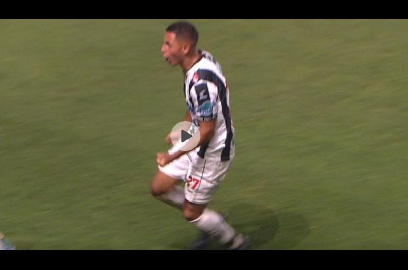 VIDEO  Miraacute el espectacular gol de ldquocolgadardquo de Gimeacutenez