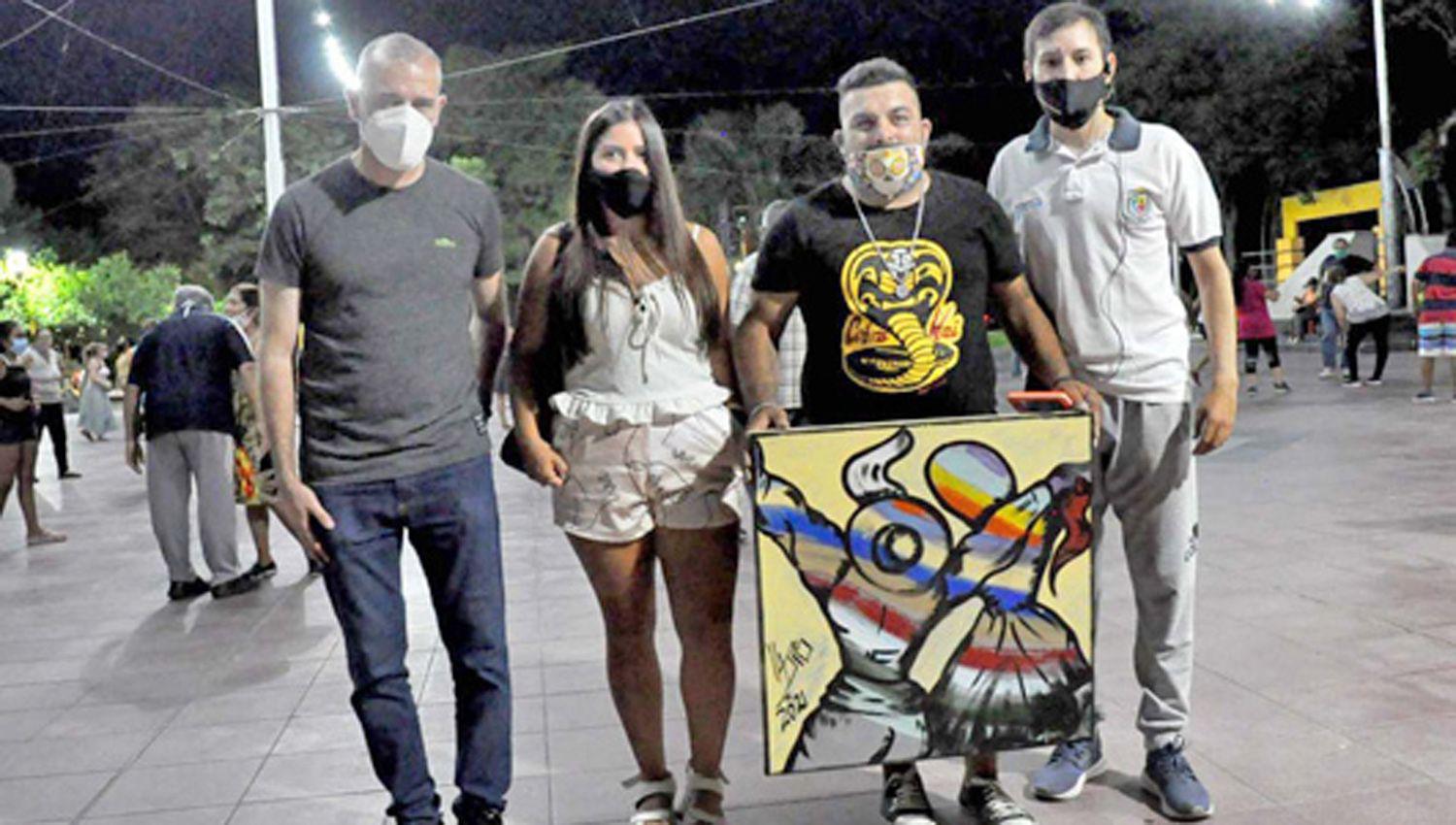El artista plaacutestico Horacio Viacutector Orlando Sequeira donoacute un cuadro titulado ldquoPincelada de Zambardquo