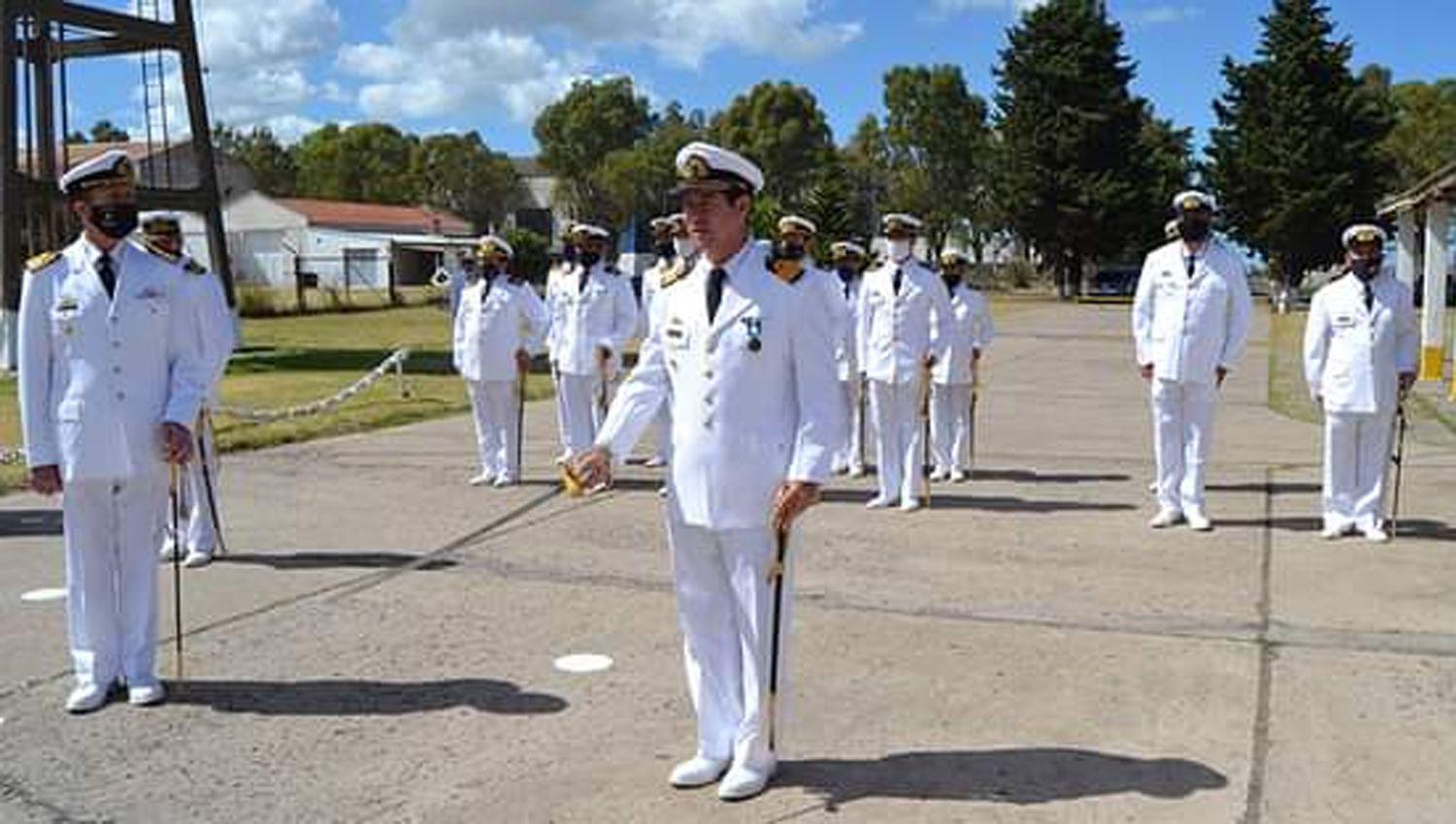 Un santiaguentildeo asumioacute como comandante de la Capitaniacutea Puerto Belgrano