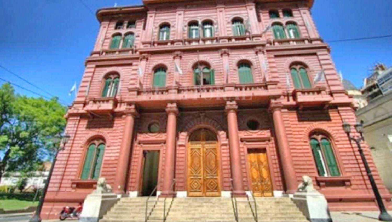 El abuso sucedió en la Oficina de Violencia de Género