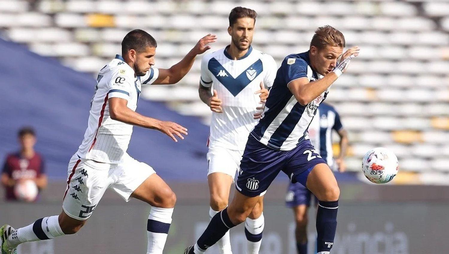 Veacutelez derrotoacute a Talleres y es puntero de la Zona B