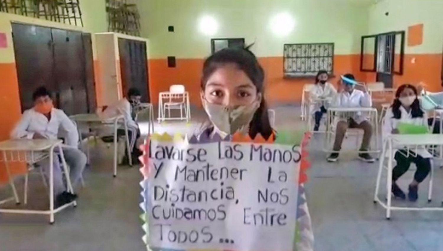 A través de una canción y un videoclip los chicos brindaron recomendaciones para cuidarse del Covid
