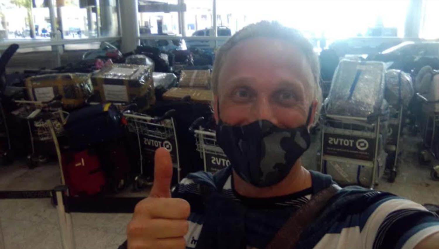 Javo Rocha se radicaraacute en Israel para estar con su familia y ensentildear teatro