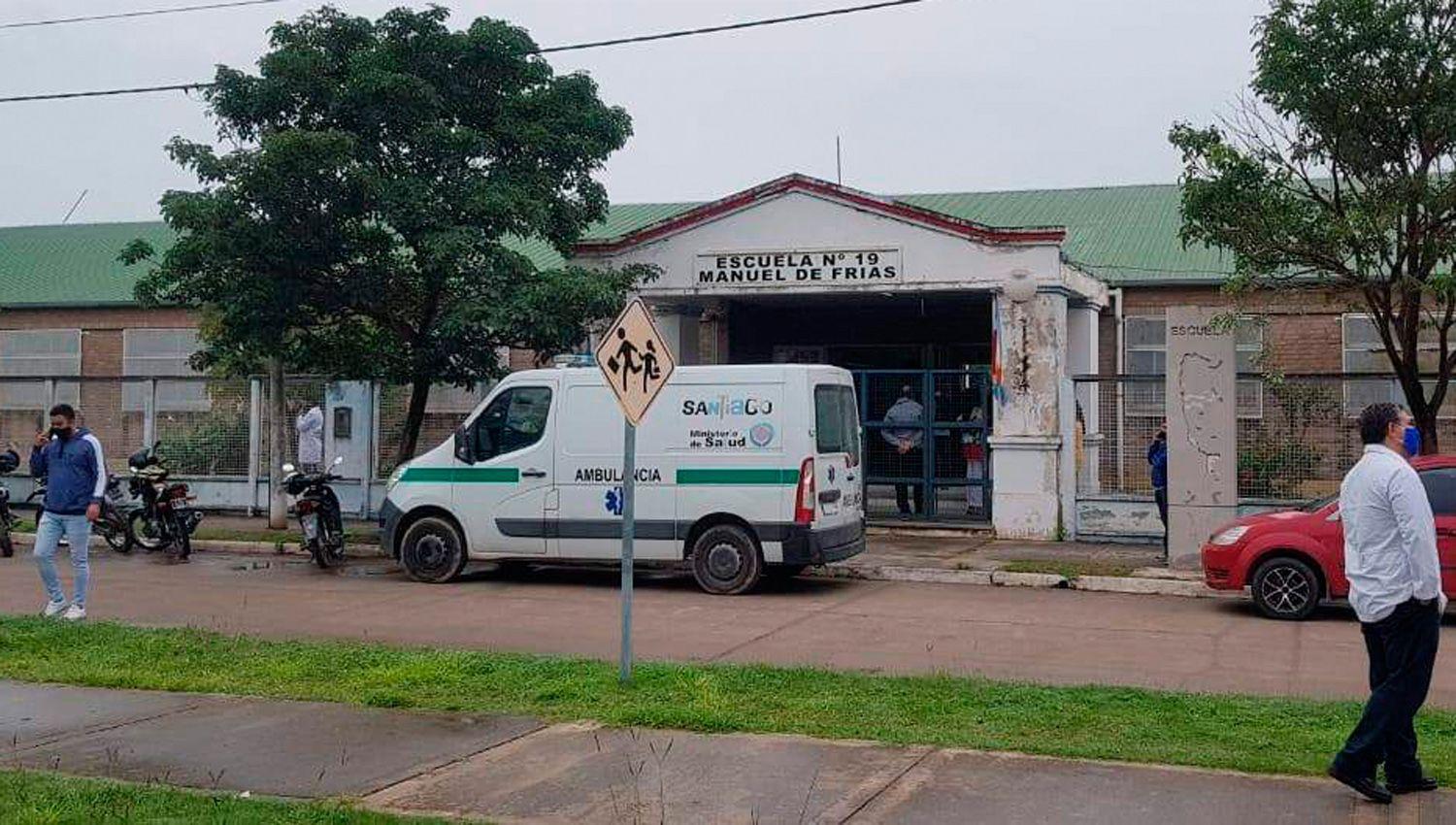 Vacunaron en San Pedro a personal educativo del departamento Guasayaacuten