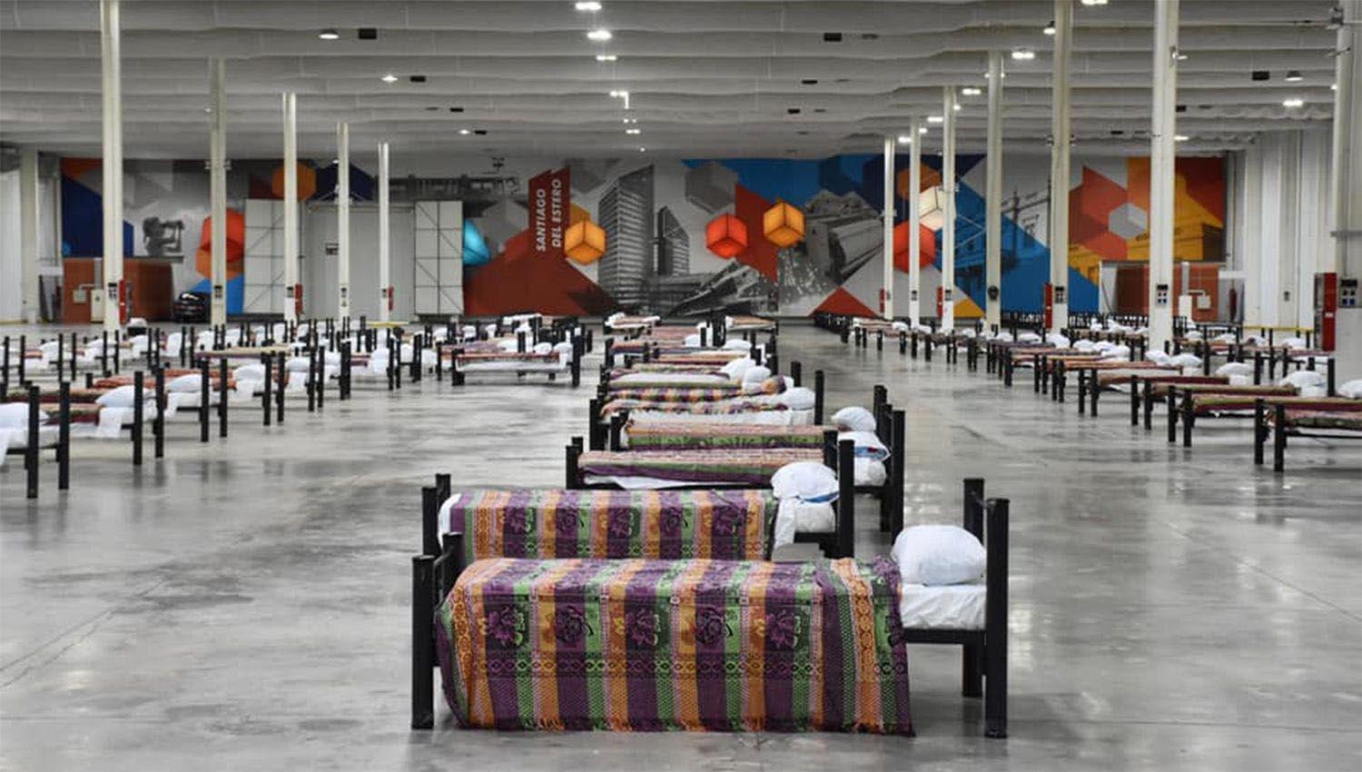 Enviaron 16 muestras al Malbraacuten de santiaguentildeos que regresaron desde el exterior con coronavirus