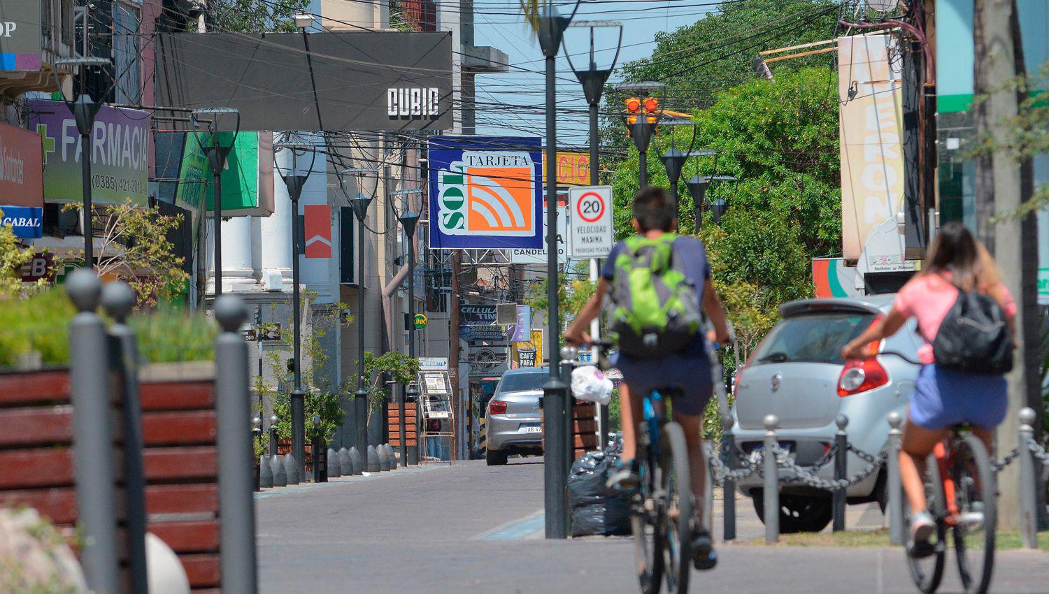 Asiacute funcionaraacuten los servicios y el comercio la jornada de hoy