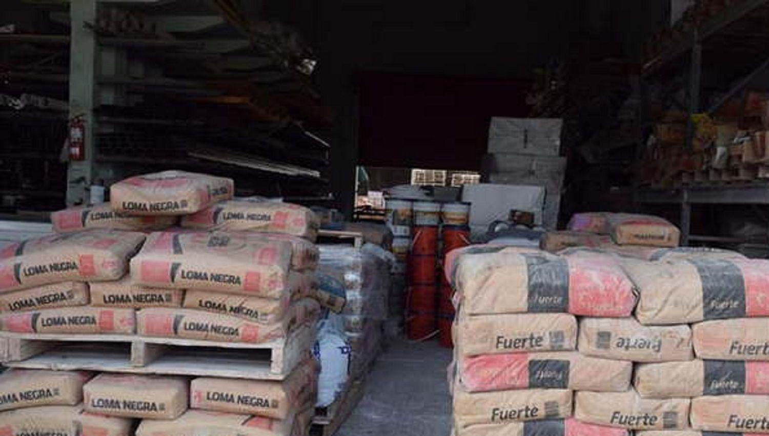 El precio del cemento volvio a subir y en Santiago la bolsa cuesta mas de 800