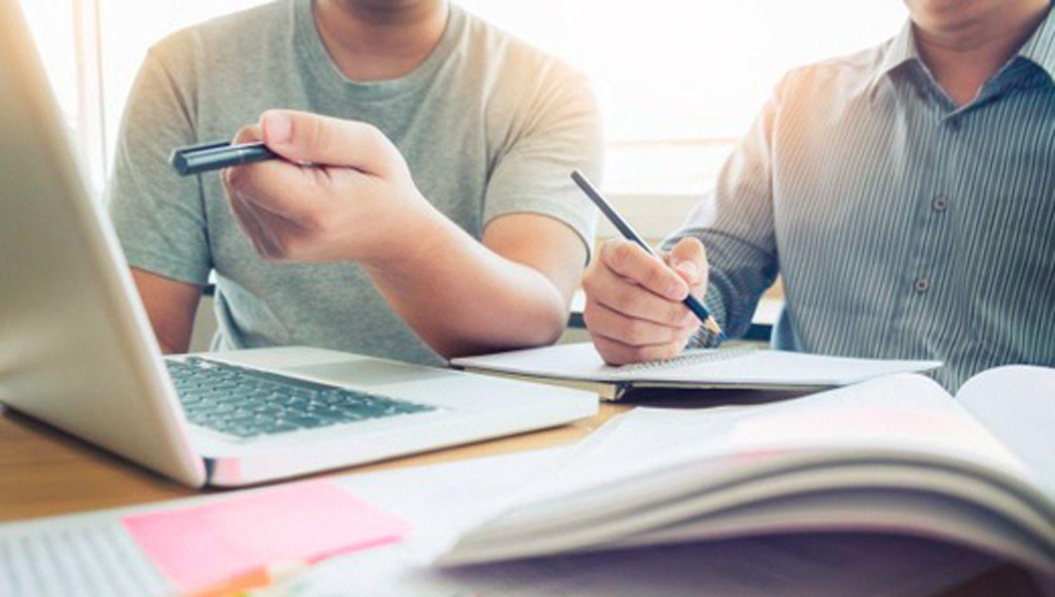 El objetivo es abrir un espacio de formación de docentes