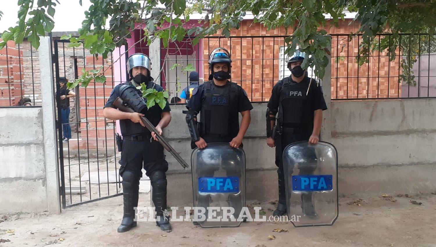 Cinco detenidos en operativos antidrogas en La Banda