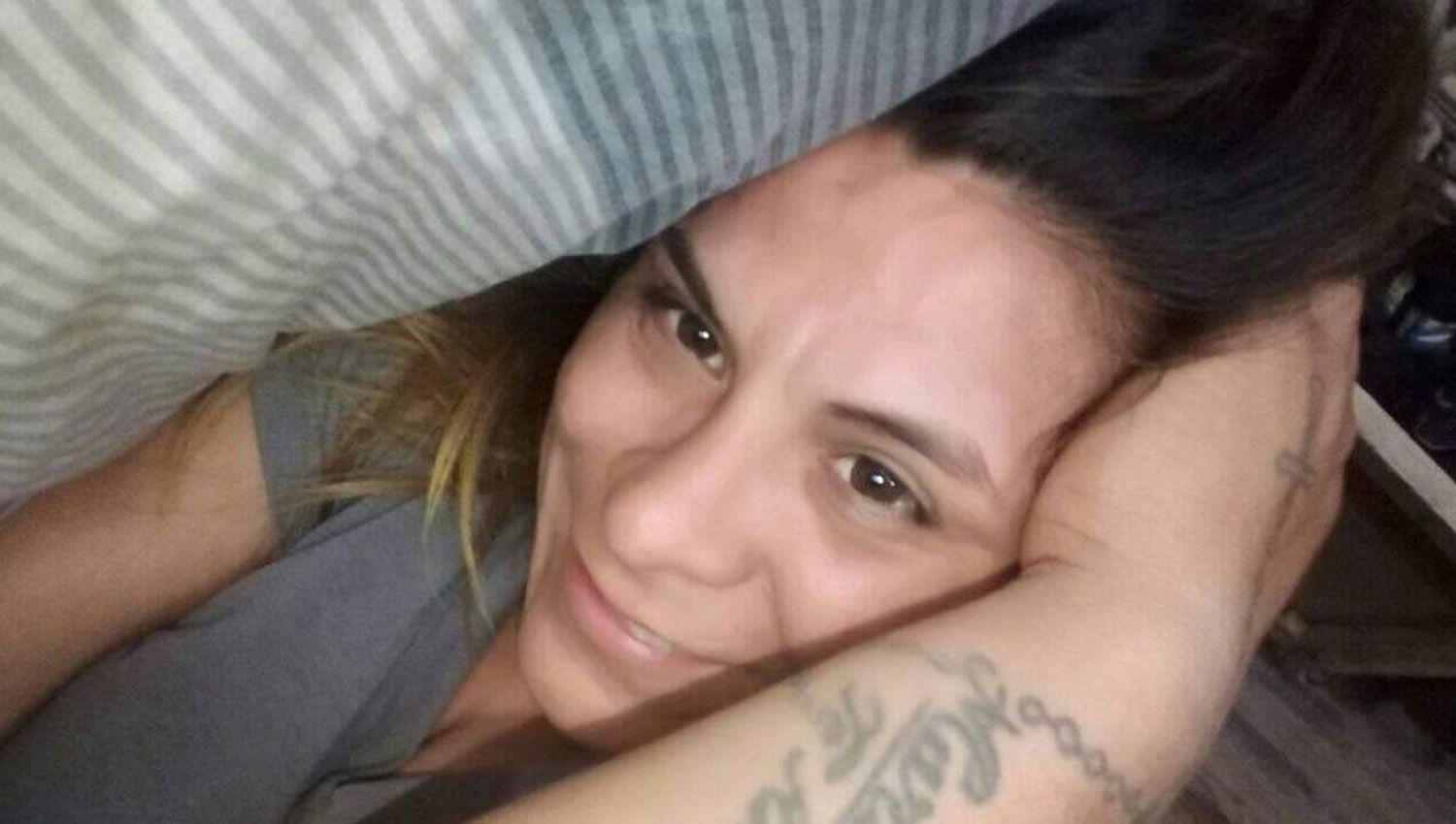 Dolor bronca e impotencia por la muerte de Micaela Cataacuten la joven trans que teniacutea quemaduras en el 50-en-porciento- de su cuerpo