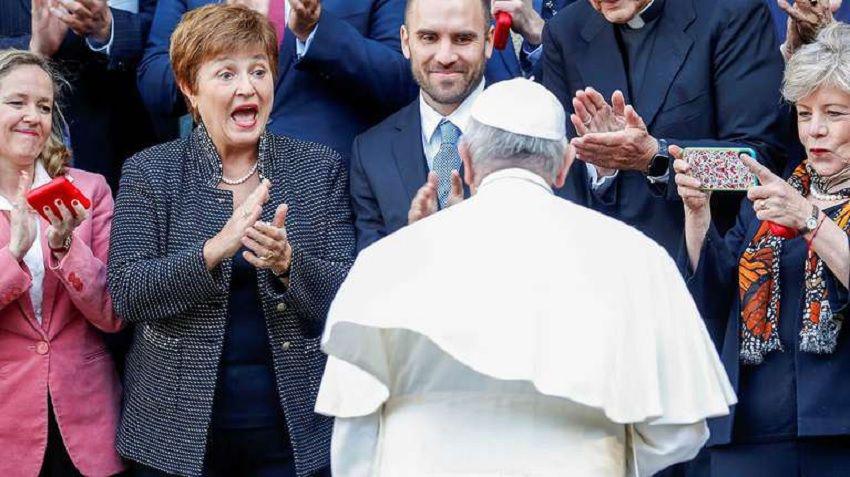 El papa Francisco recibiraacute mantildeana al ministro Guzmaacuten