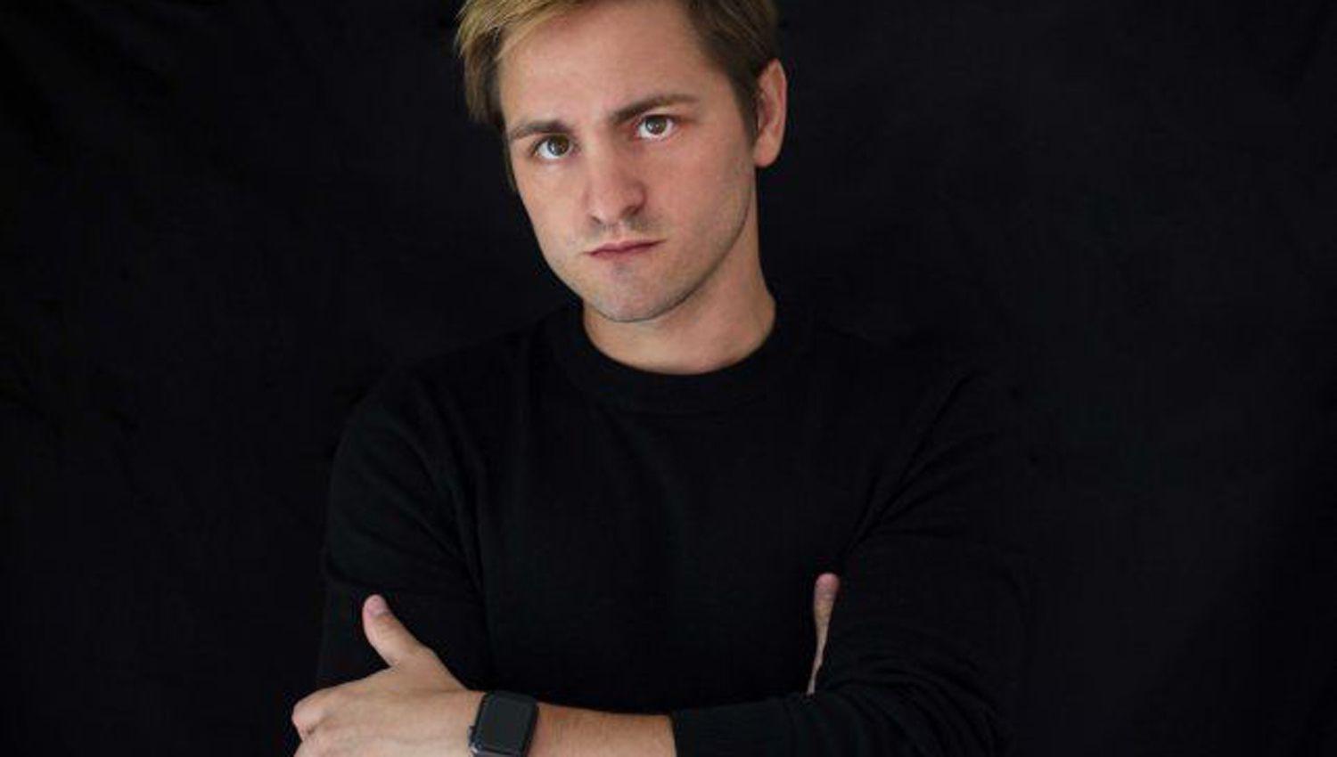 Felipe Martiacutenez Carbonell el cineasta que hace historia en Los Aacutengeles con su filme de terror ldquoRetrato imaginariordquo