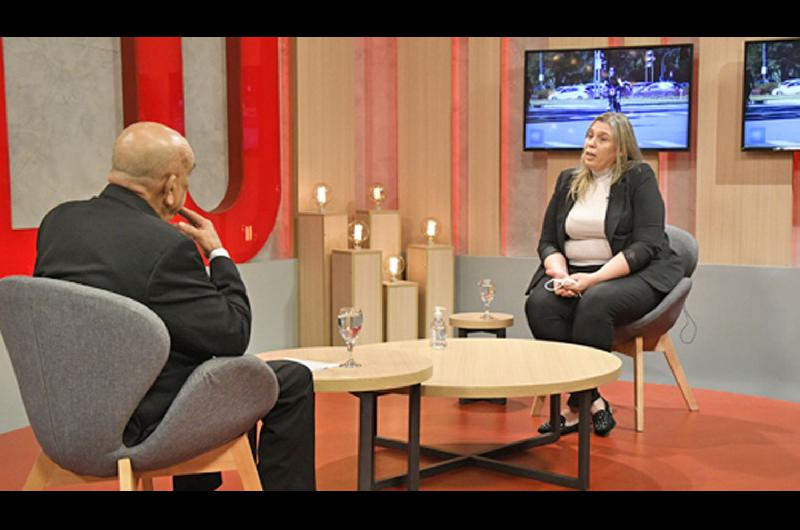 La Dra Coronel fue entrevistada en el programa Libertad
de Opinión que se emite por Canal 7 de Santiago del Estero