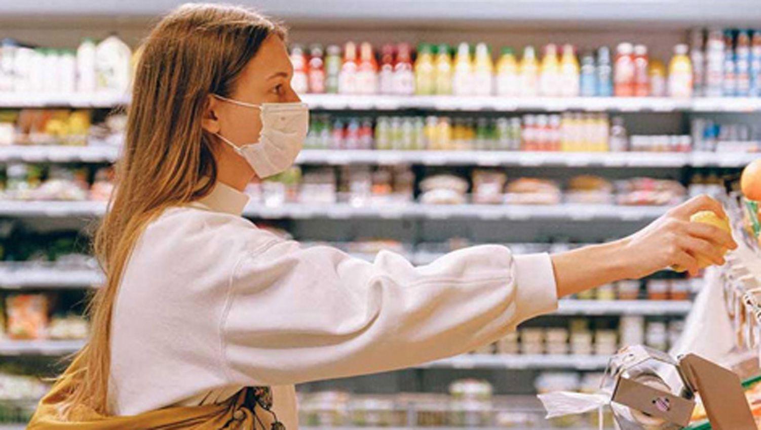 Indican que la inflacioacuten en alimentos subioacute al 45-en-porciento- durante abril