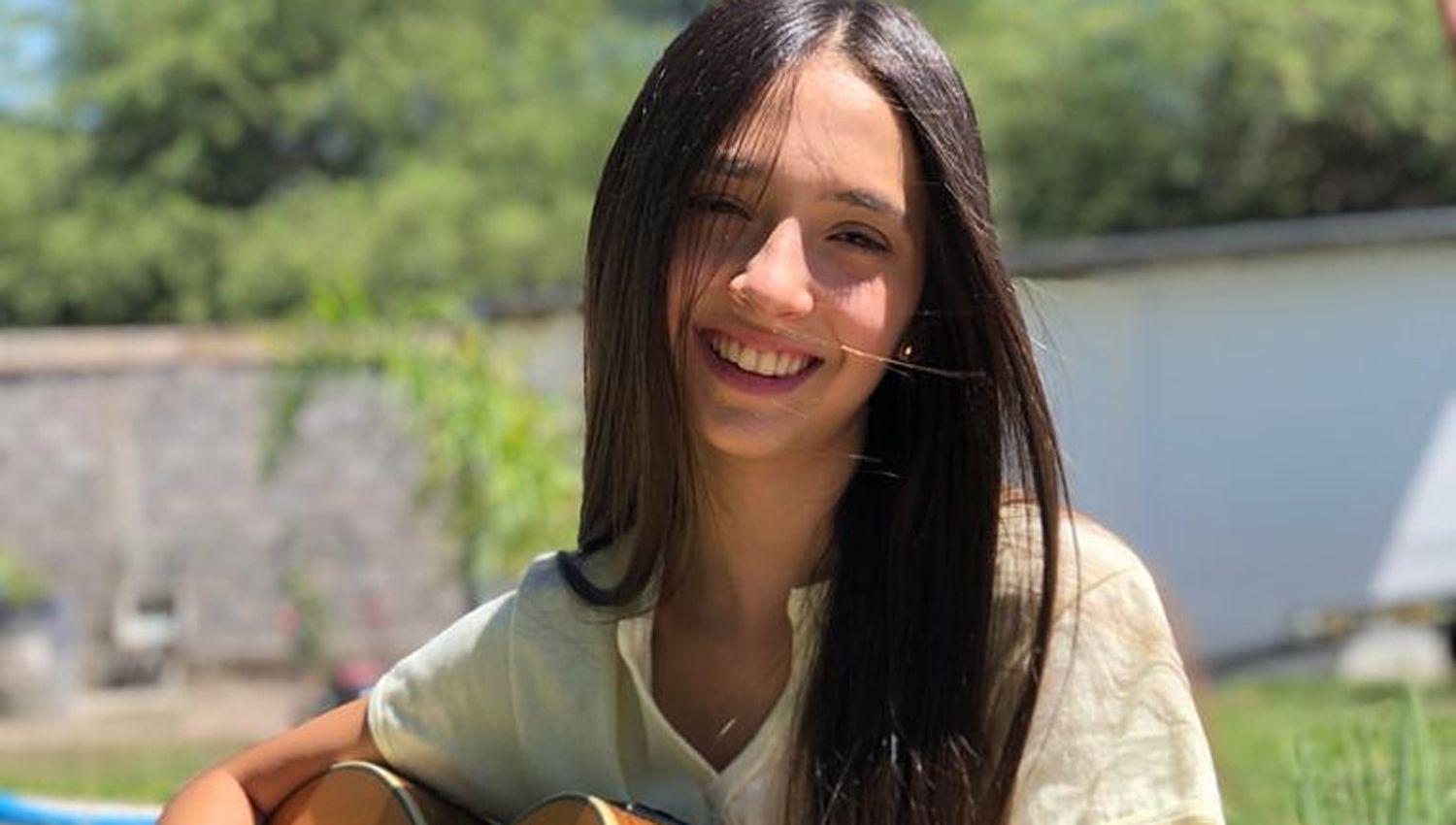 Ariana Castillo desde Santiago planea su proacutexima gira por Latinoameacuterica