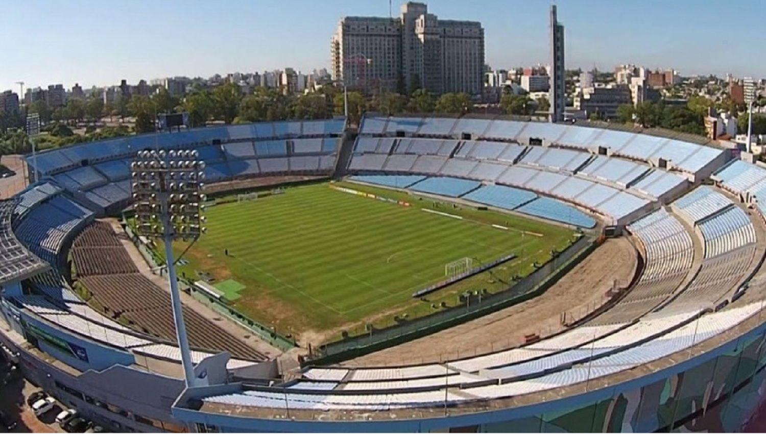 Las finales de la Libertadores y la Sudamericana se jugaraacuten en el estadio Centenario de Montevideo