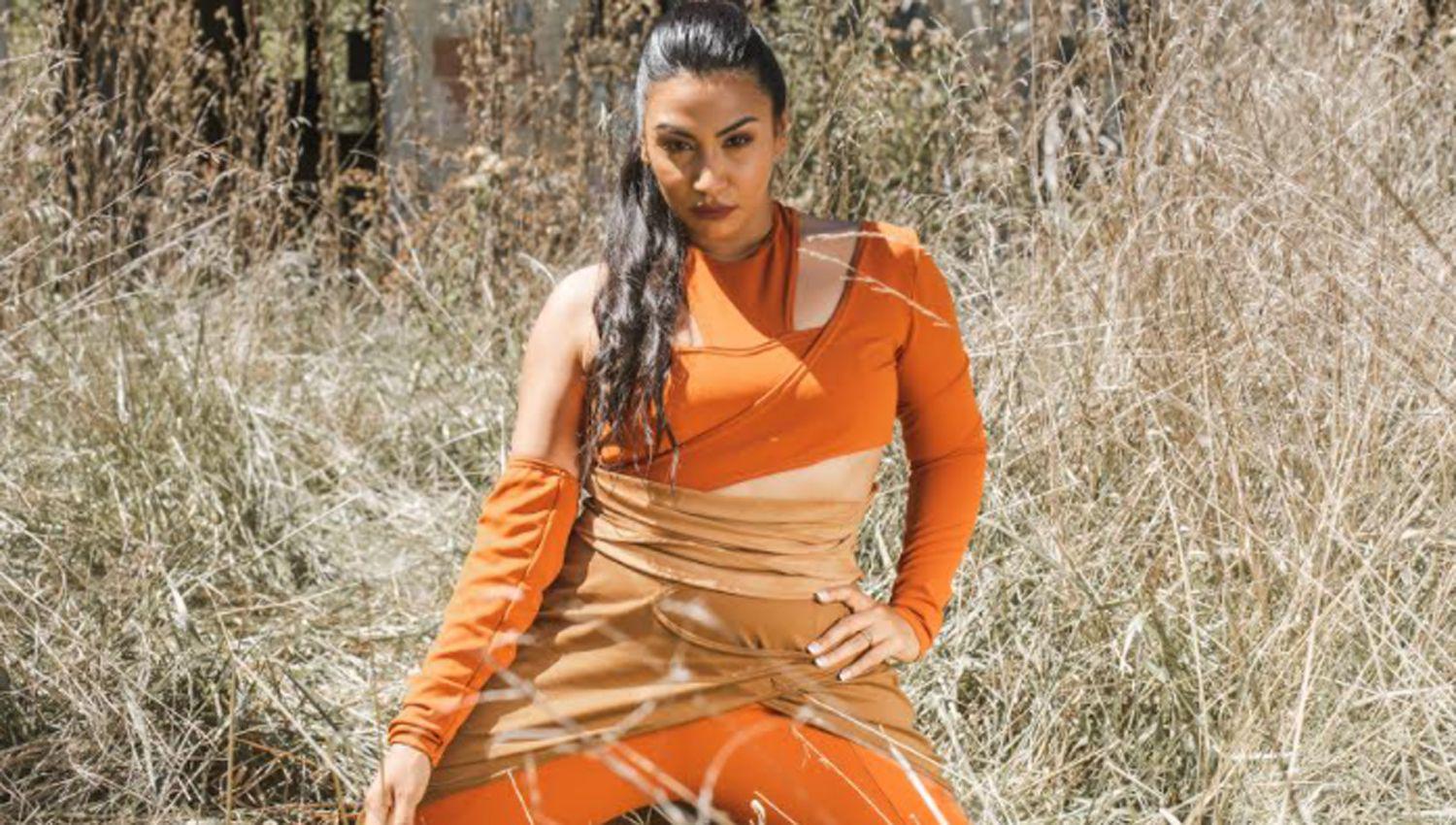 Flor Paz se revela iacutentima en la cancioacuten ldquoDos Orillasrdquo y tambieacuten canta con su padre Onofre Paz y Leo Dan la chacarera ldquoQuiero nombrar a mi pagordquo