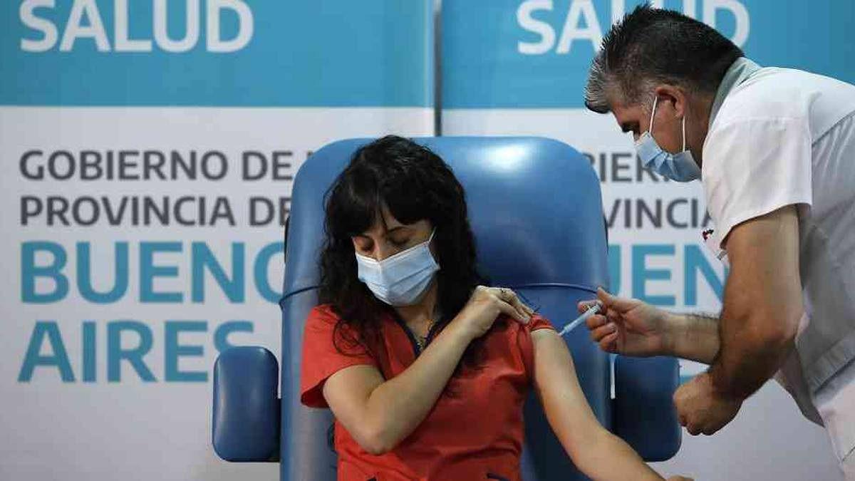 Vacunas anti Covid- se refuerza en mayo la campantildea del Gobierno nacional