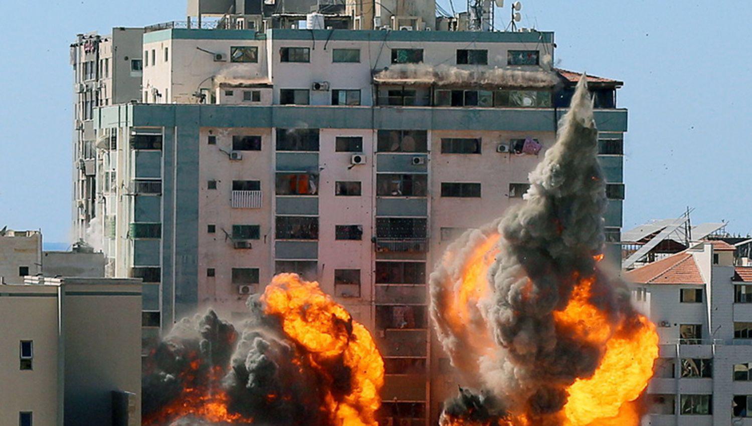 Al menos 200 palestinos murieron por los ataques israelíes en Gaza y solo 10 israelíes