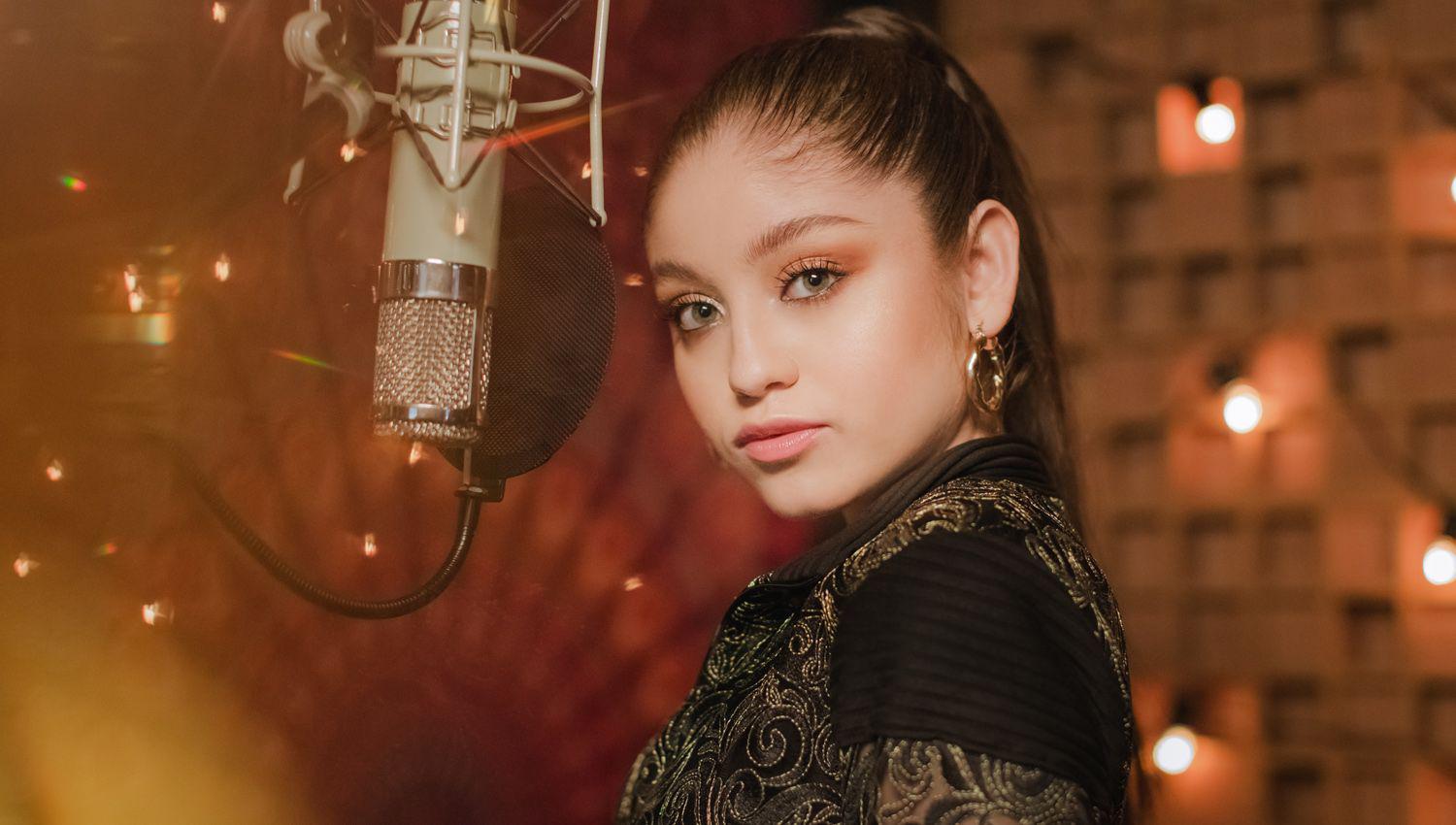 Karol Sevilla a EL LIBERAL- ldquoQuiero ser yo misma quiero volar quiero ser libre seguir mis suentildeos pero  siempre cumplir con mis metas y mis suentildeosrdquo
