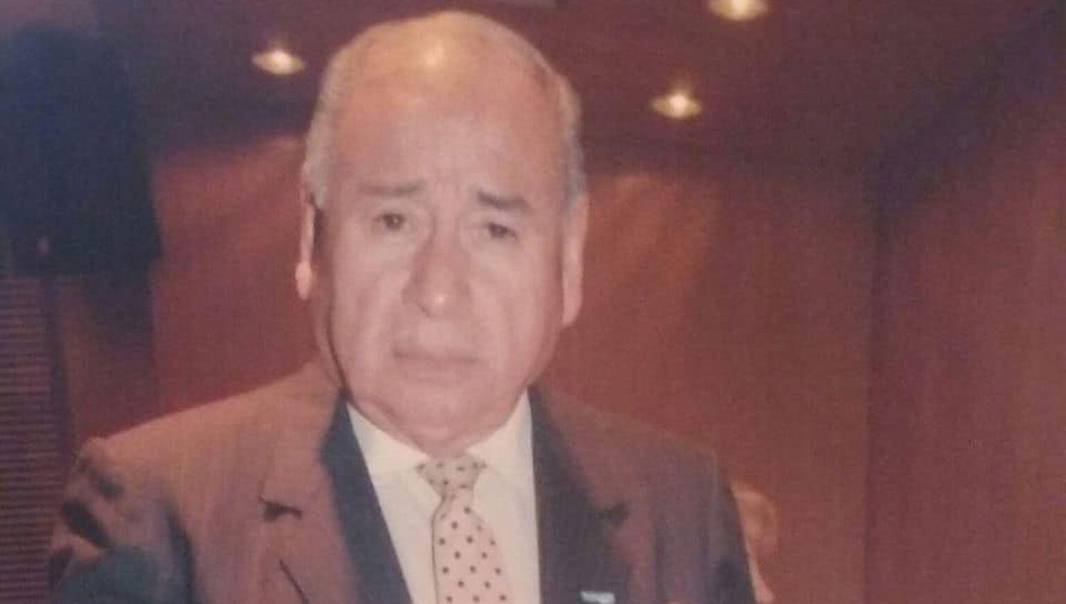 Gerardo Zamora lamentoacute el fallecimiento de Mario Aacutevila