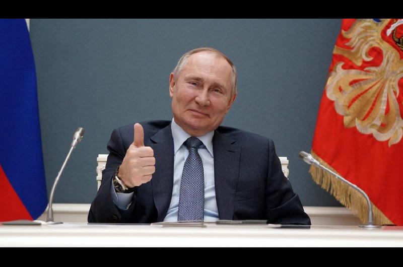 Putin anuncioacute enviacuteos regulares de vacunas Sputnik V a la Argentina